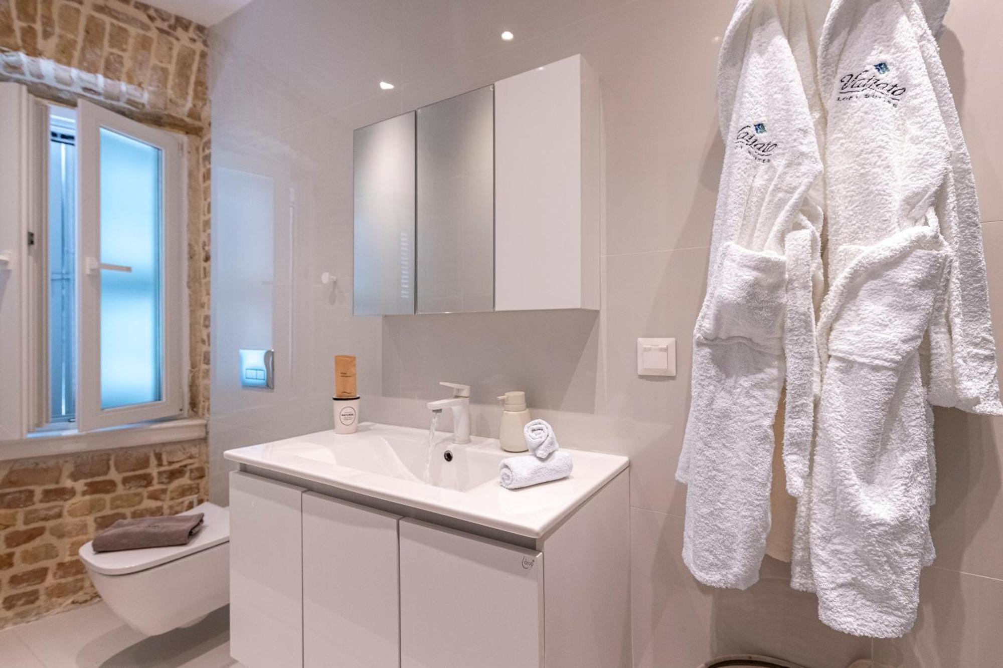 Vailato Swan White Suite Corfu  외부 사진